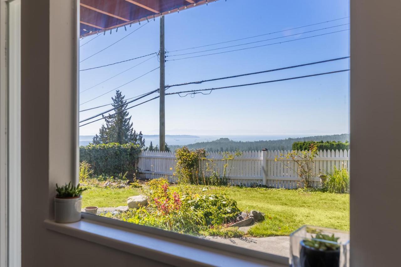 Two Bedroom With Amazing Ocean View North Vancouver Exteriör bild