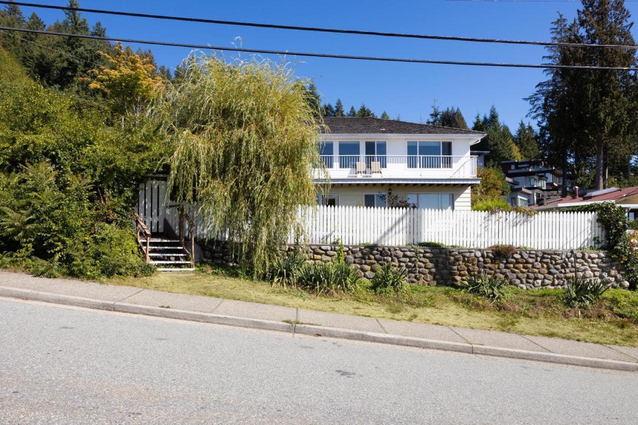 Two Bedroom With Amazing Ocean View North Vancouver Exteriör bild